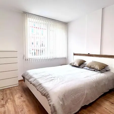 Sofi Apartment